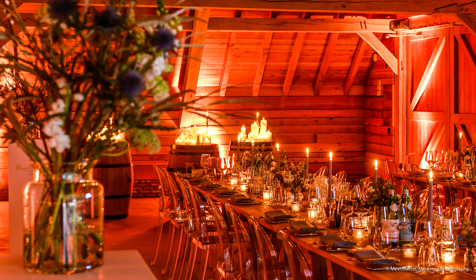 bouquet and candles for a winter wedding setting