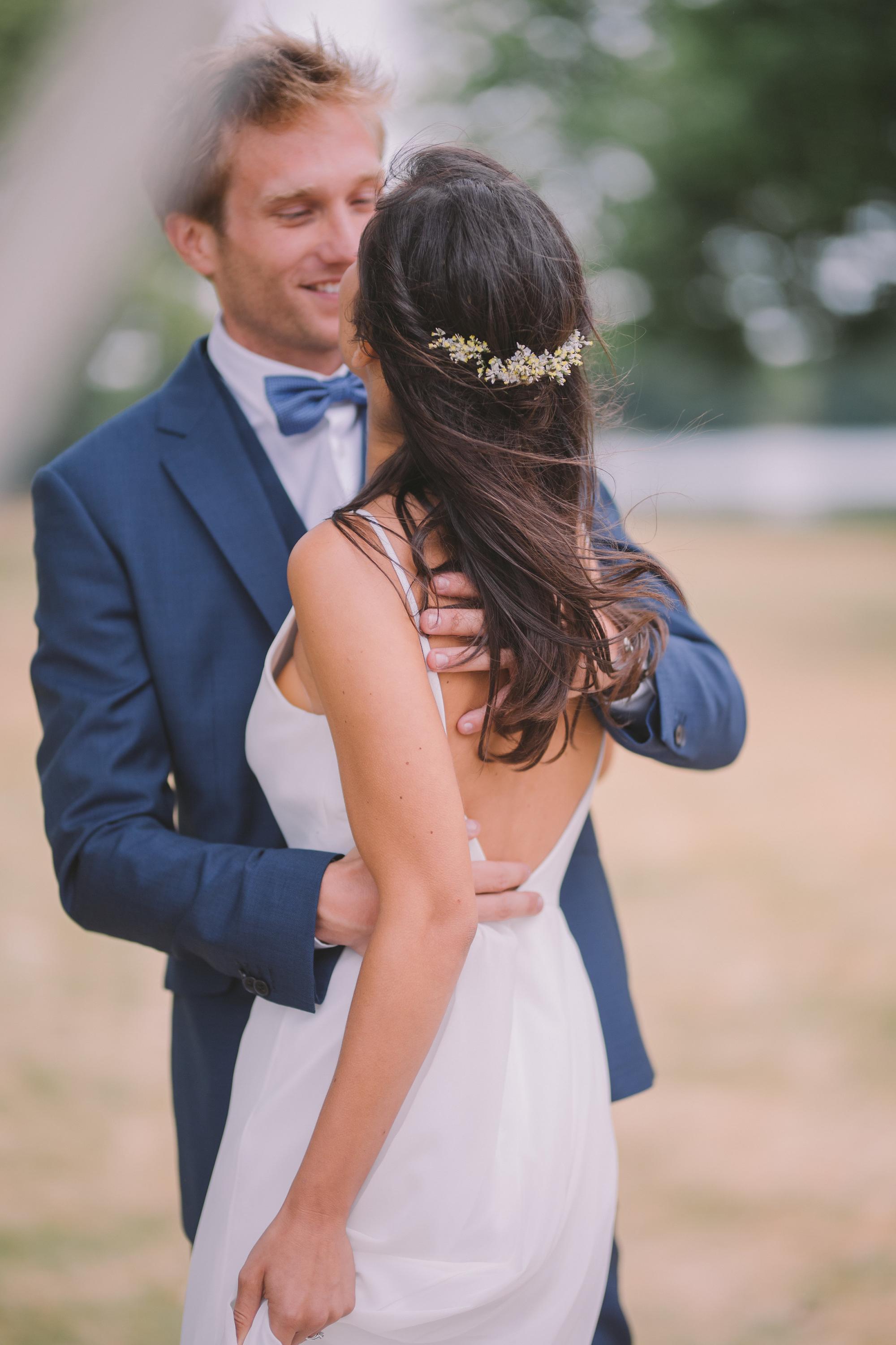 flowers in hair of the bride